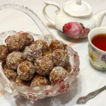 Vegetable recipe “Fried celery root with herbs”.